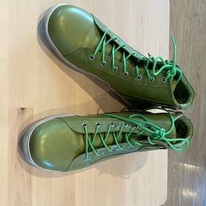 Gelato sneakers, style Transit. Color Kiwi